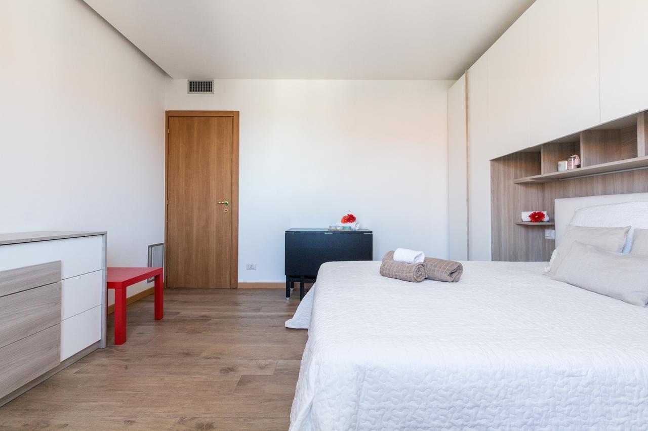 Alessia'S Flat - Sarpi 2 Apartment Milan Exterior photo